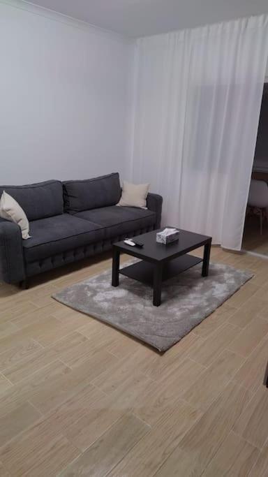 Cozyapartment14 Rosu Экстерьер фото
